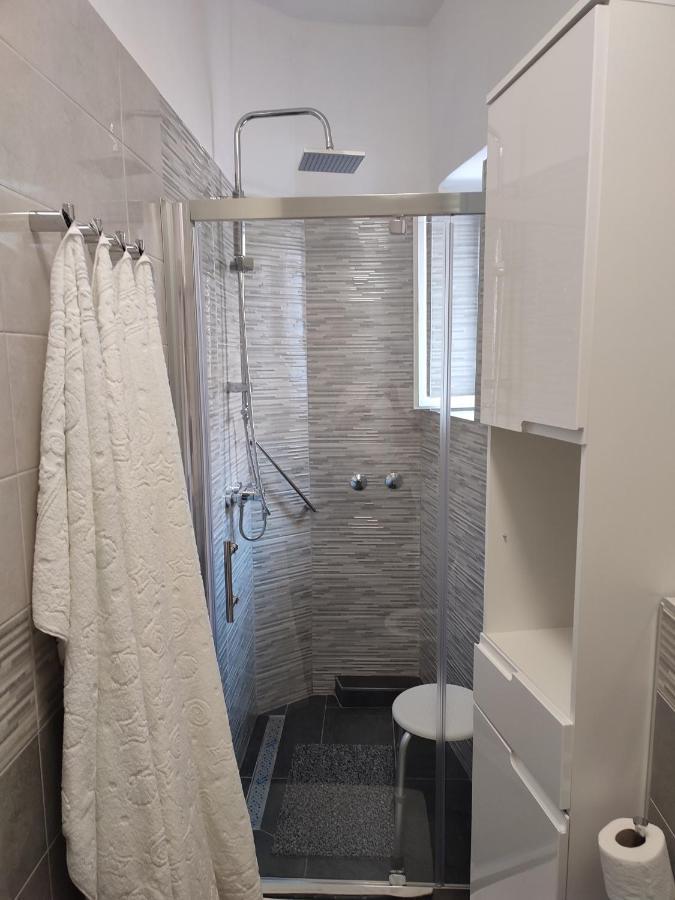Apartman Iskra 2 Split Bagian luar foto